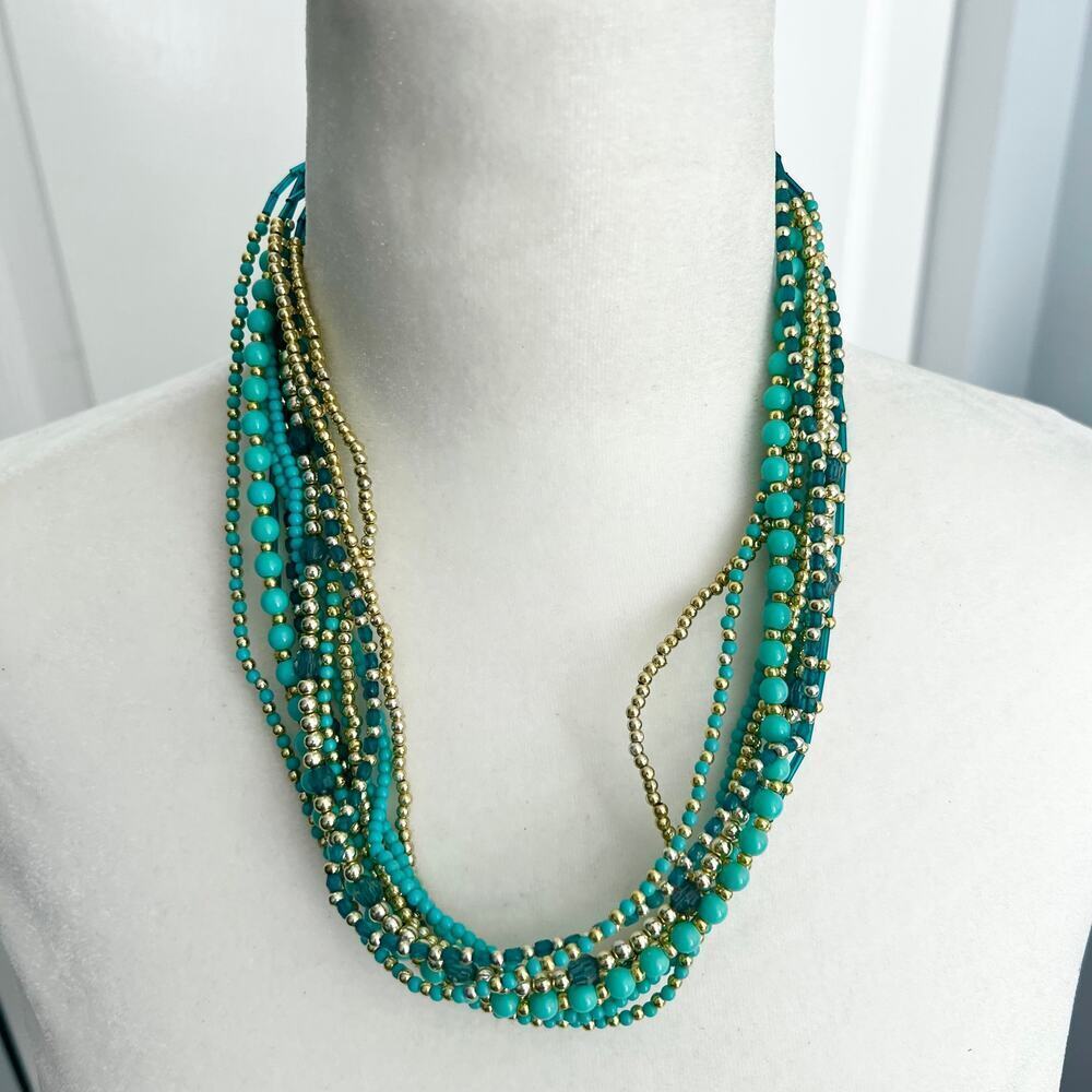 🍭6/$30 Mutistrand green and gold statement necklace
